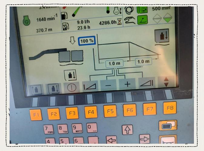 摊铺机安全教育内容