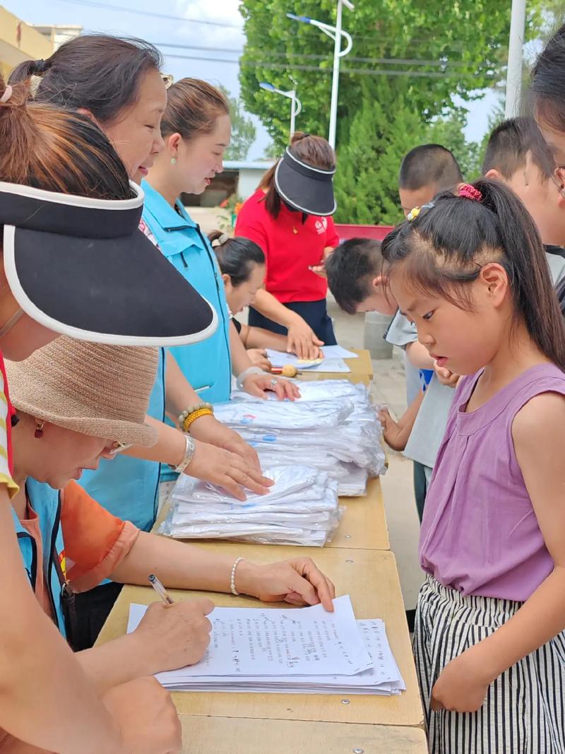 对偏远地区教育政策