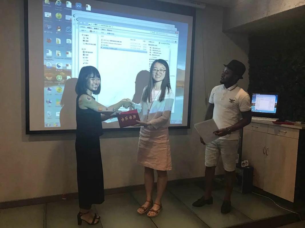 韦博英语口语比赛冠军,韦博英语口语比赛冠军是谁